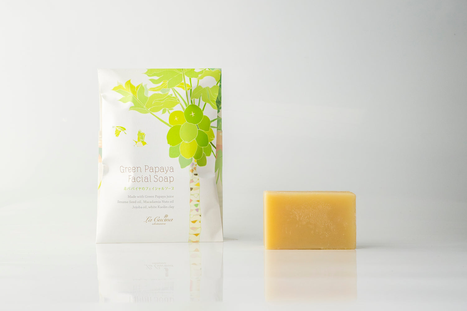 セサミオイルの石鹸 青パパイヤ